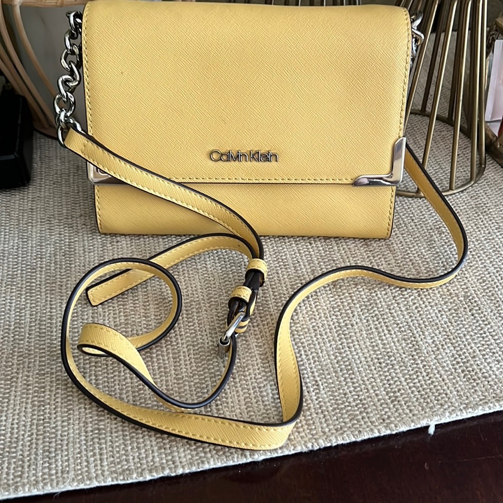 Calvin Klein yellow handbag chain purse shoulder or Crossbody